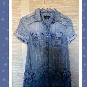 Bebe Denim Faded Light to Dark Button Up Front Dress XXS